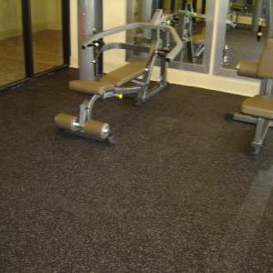 Interlocking Rubber Gym Tiles -- FITFLOORS...Rubber Floors & more 